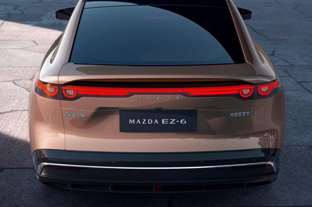 剛官宣“一夜成名”!無框門+大馬力后驅,續航1301km,提速6.9s-有駕 剛官宣“一夜成名”!無框門+大馬力后驅,續航1301km,提速6.9s-有駕