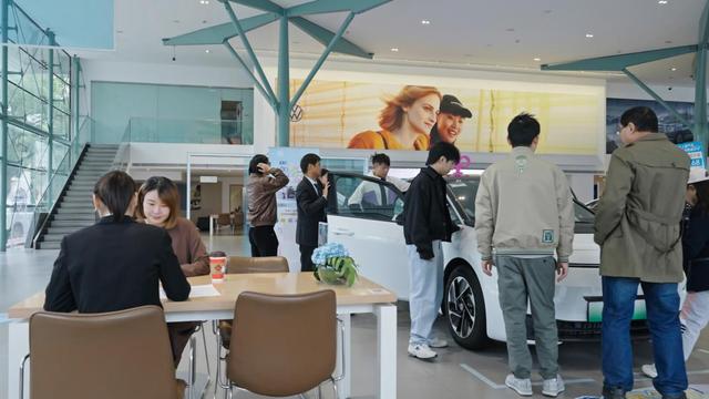 MEB純電平臺打造！新款上汽大眾新能源汽車力爭緊湊級純電頭牌-有駕