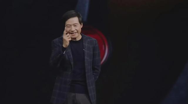 單周賣爆6696臺!銷量回暖逆襲小米su7,時間驗證雷軍方向真錯了-有駕 單周賣爆6696臺!銷量回暖逆襲小米su7,時間驗證雷軍方向真錯了-有駕