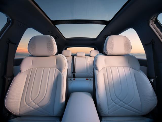 星艦7 EM-i越級(jí)空間,家庭出行新選擇-有駕 星艦7 EM-i越級(jí)空間,家庭出行新選擇-有駕