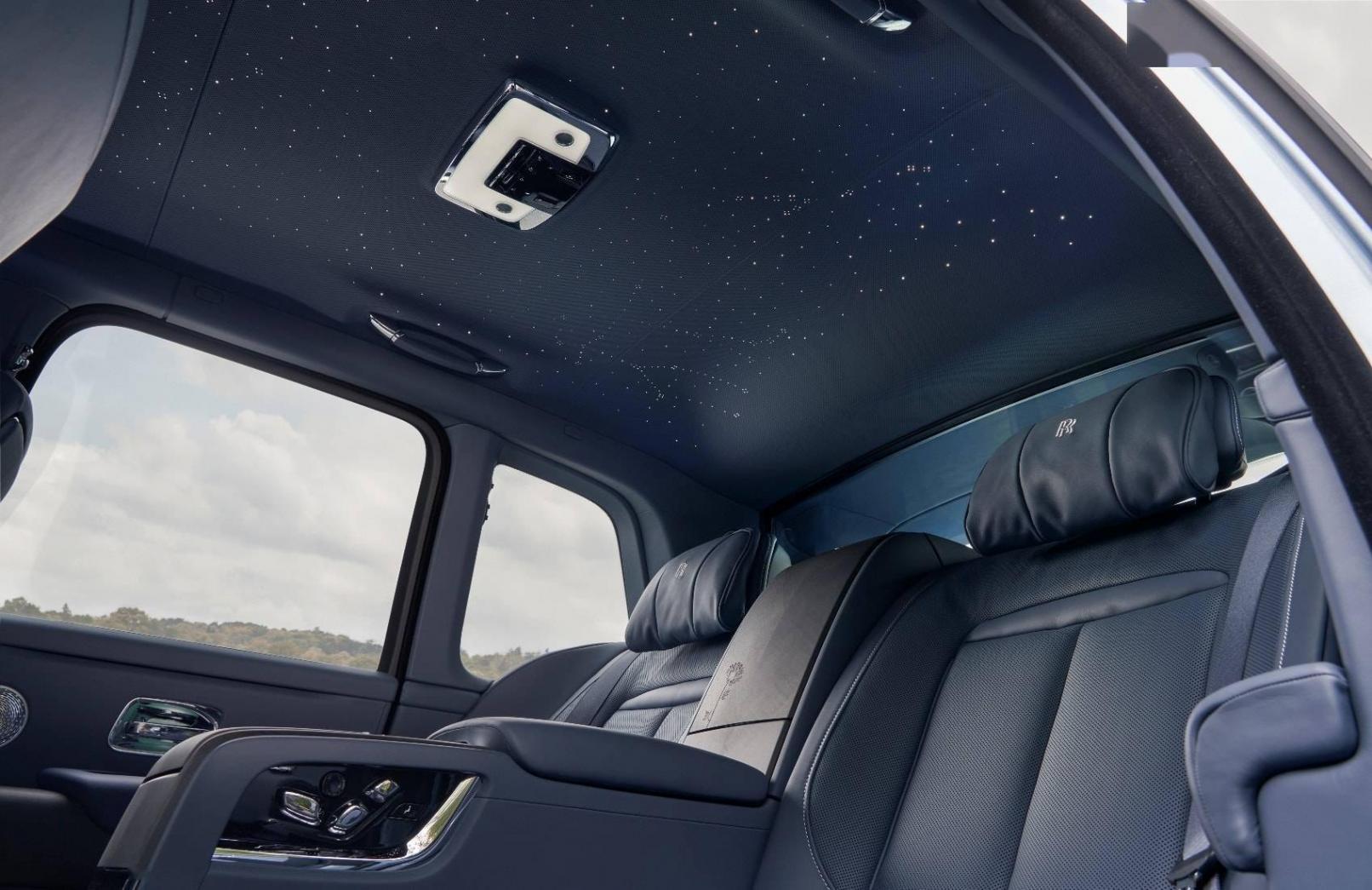 勞斯萊斯定制庫里南II:以雛菊之名,詮釋592馬力奢華新境