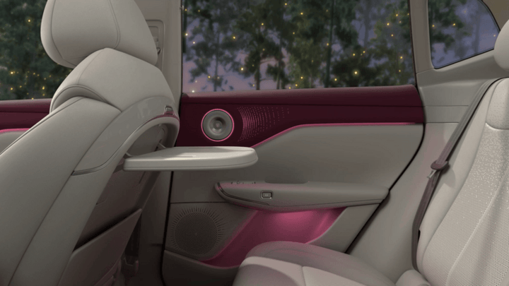 全新嵐圖知音8月底上市 搭載華為智駕與鴻蒙座艙