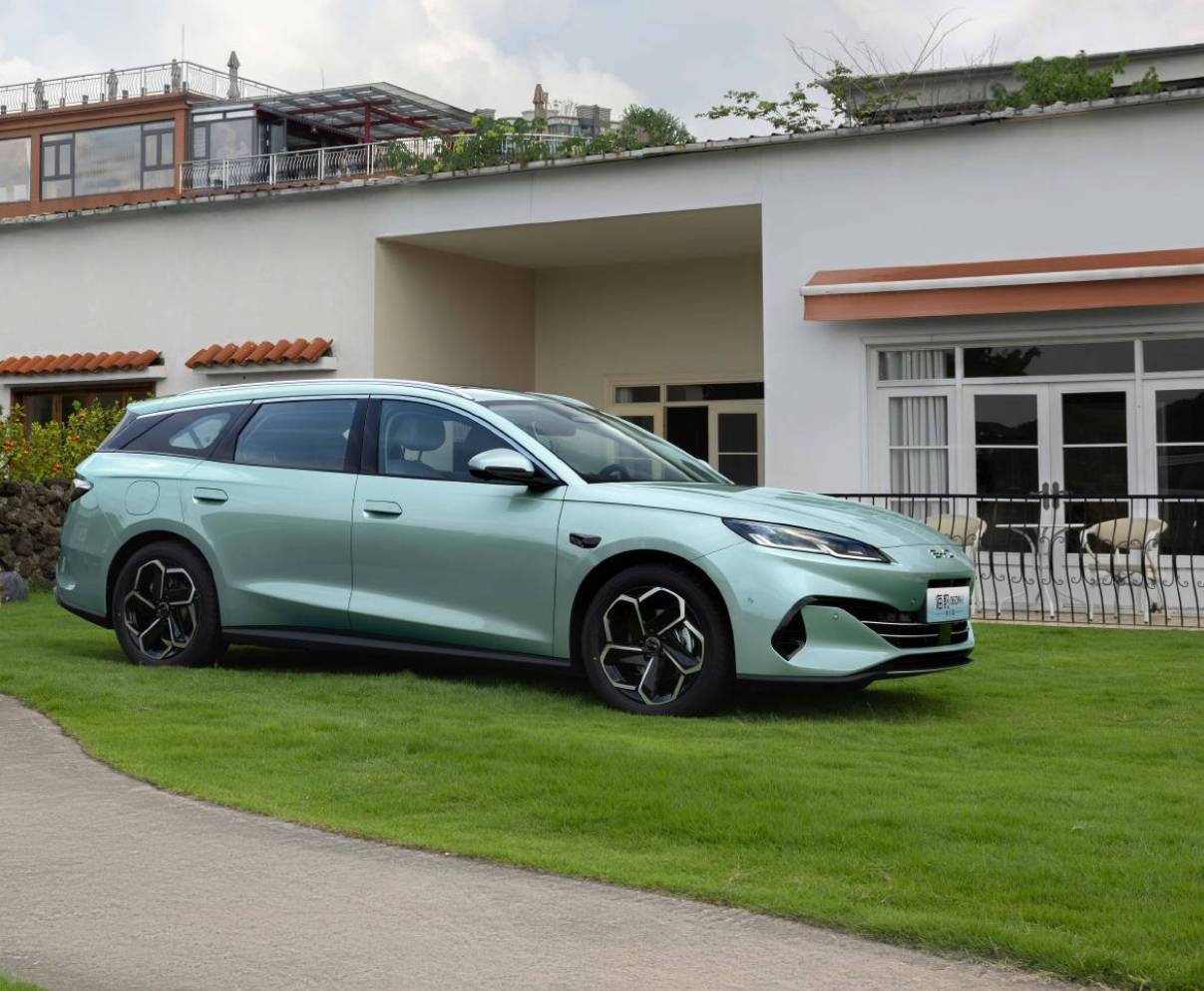 近期買車的有福了 本月還有四款重磅SUV來襲 2026款吉利銀河E5領銜