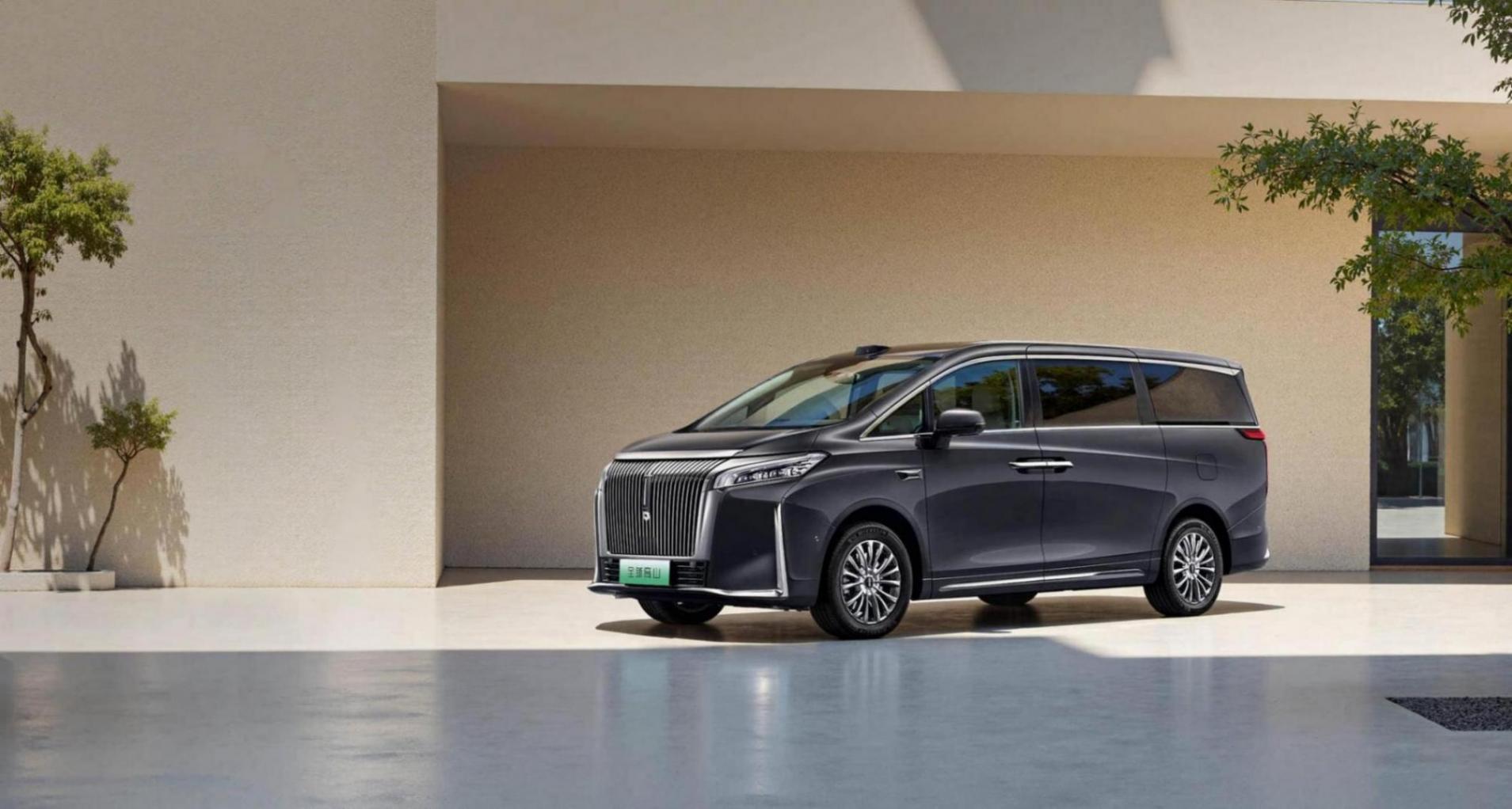 首發解讀魏牌全新旗艦SUV:打響“9系技術制高點”的爭奪戰