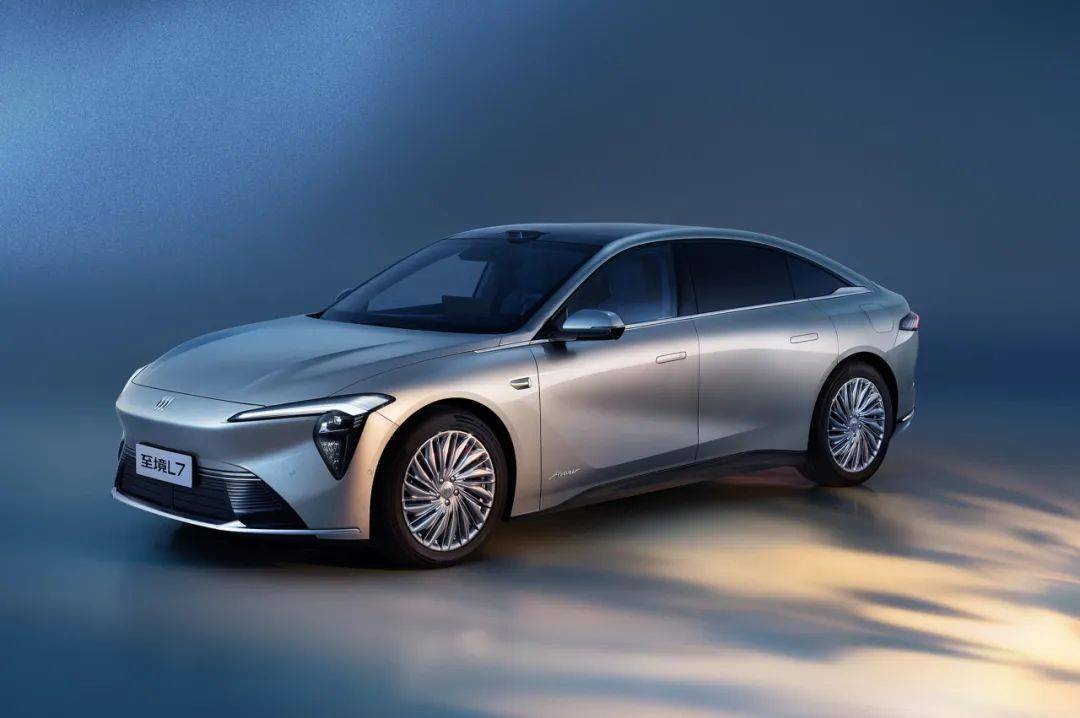 上半年零售銷量奪冠,飽和式進攻箭在弦上:上汽勢如破竹