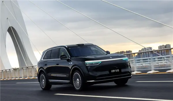 理想i8光速降價了！還有機會扳回一城嗎