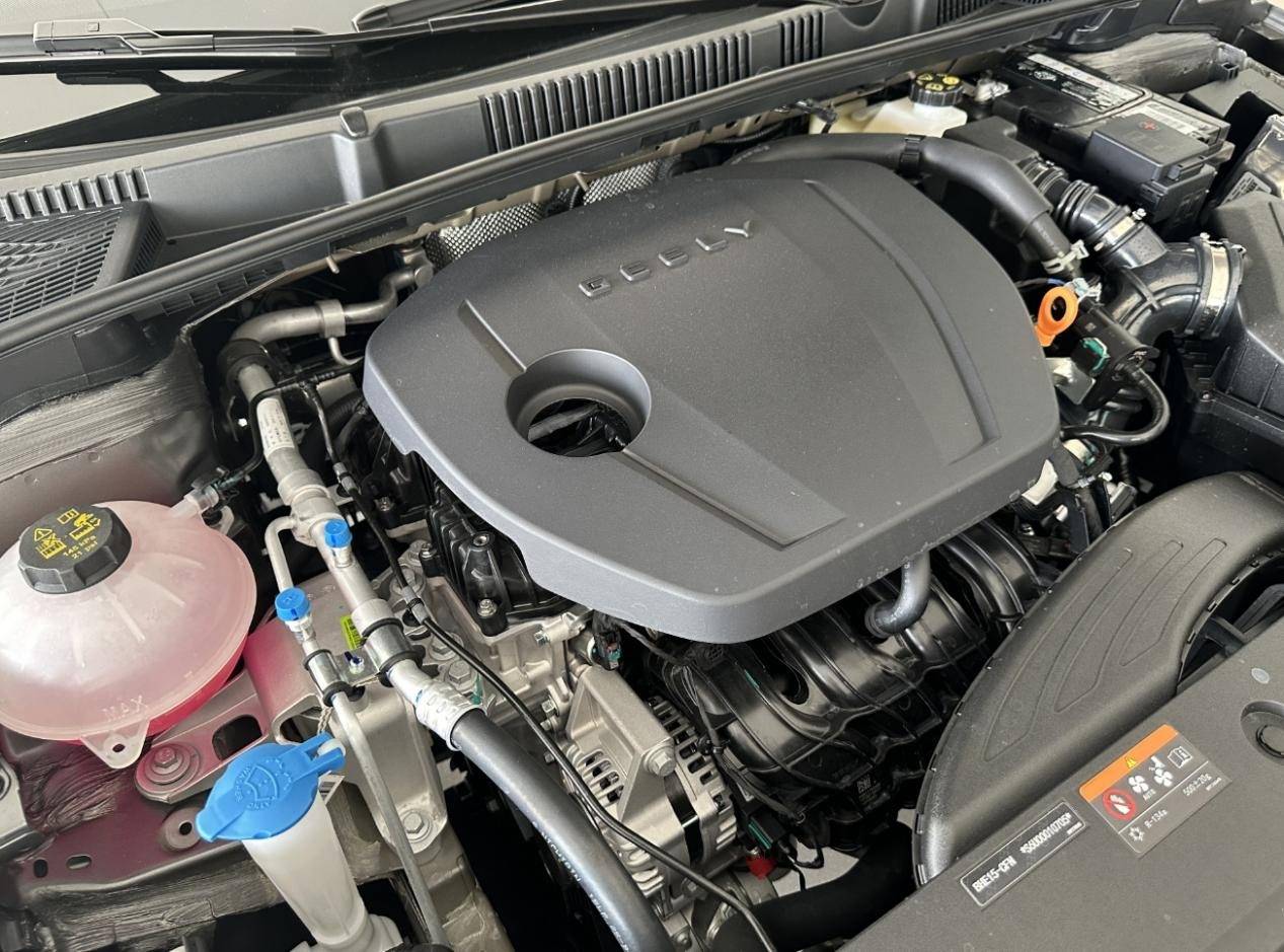 第4代帝豪全球400萬紀(jì)念款,三大件解讀,CVT18變速箱