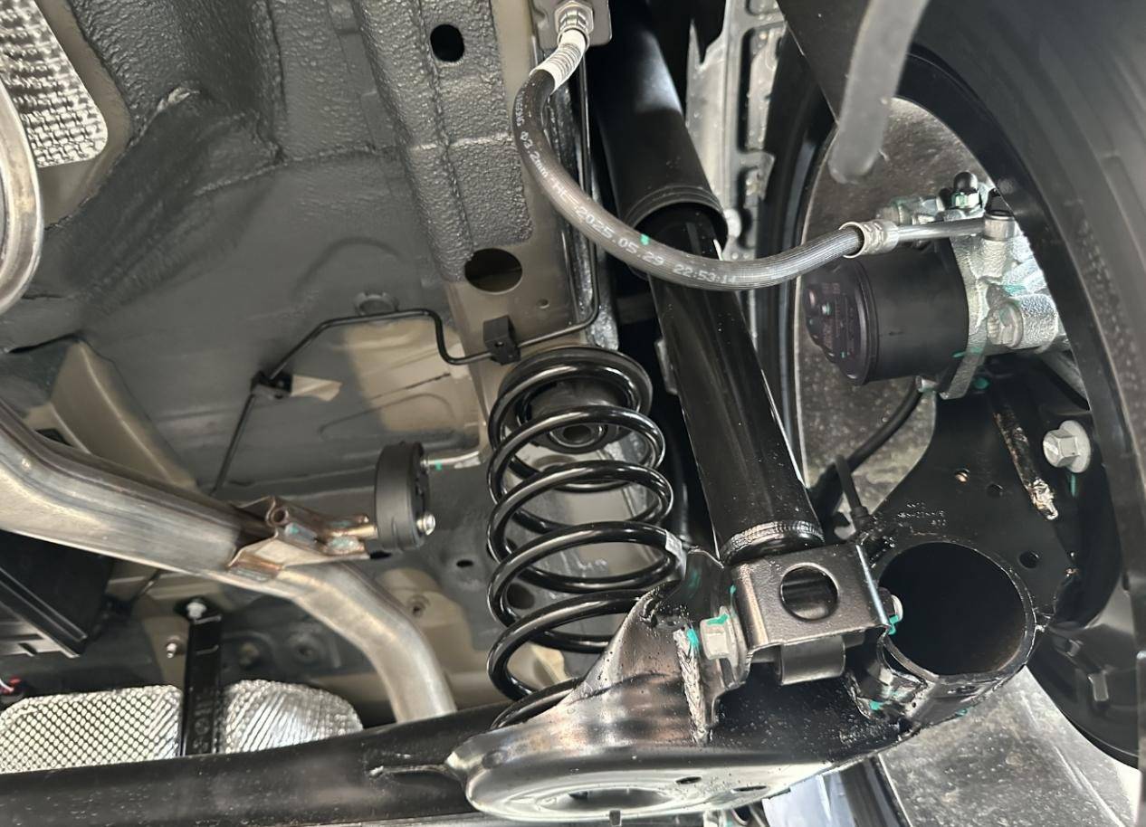 第4代帝豪全球400萬紀(jì)念款,三大件解讀,CVT18變速箱