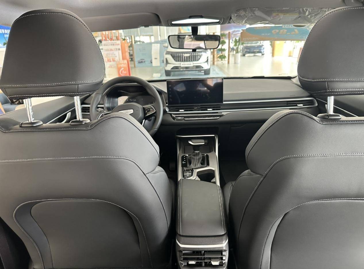 第4代帝豪全球400萬紀(jì)念款,三大件解讀,CVT18變速箱