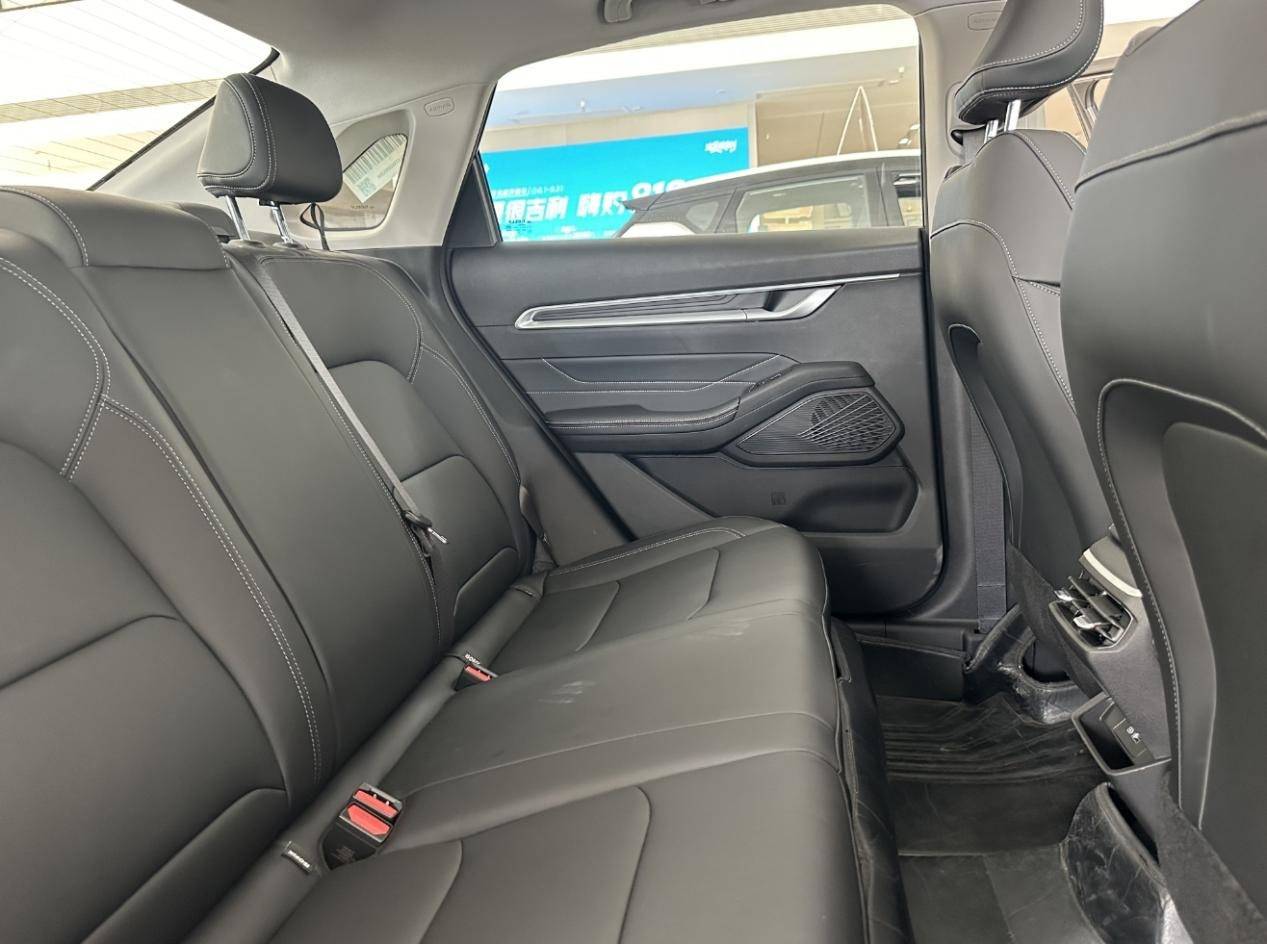 第4代帝豪全球400萬紀(jì)念款,三大件解讀,CVT18變速箱