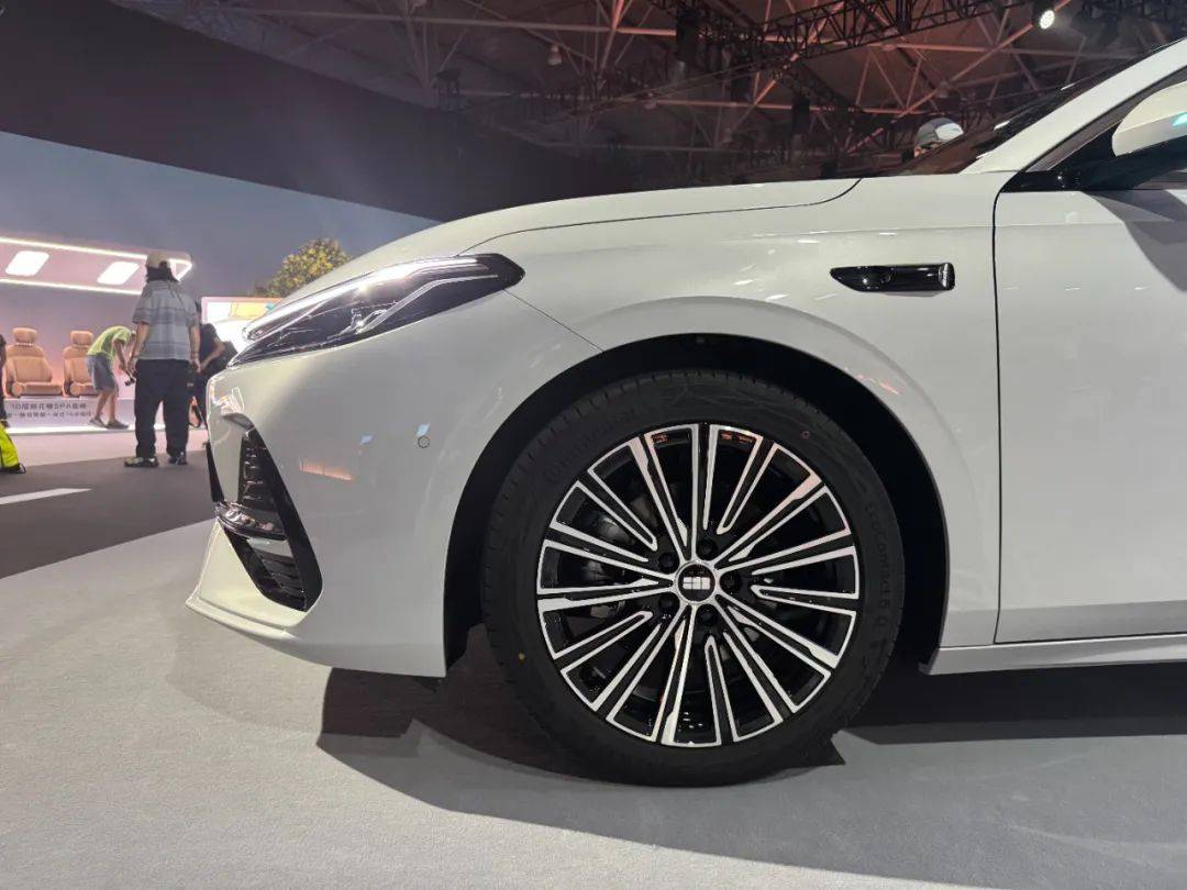 吉利銀河A7,這次要干一票大的?