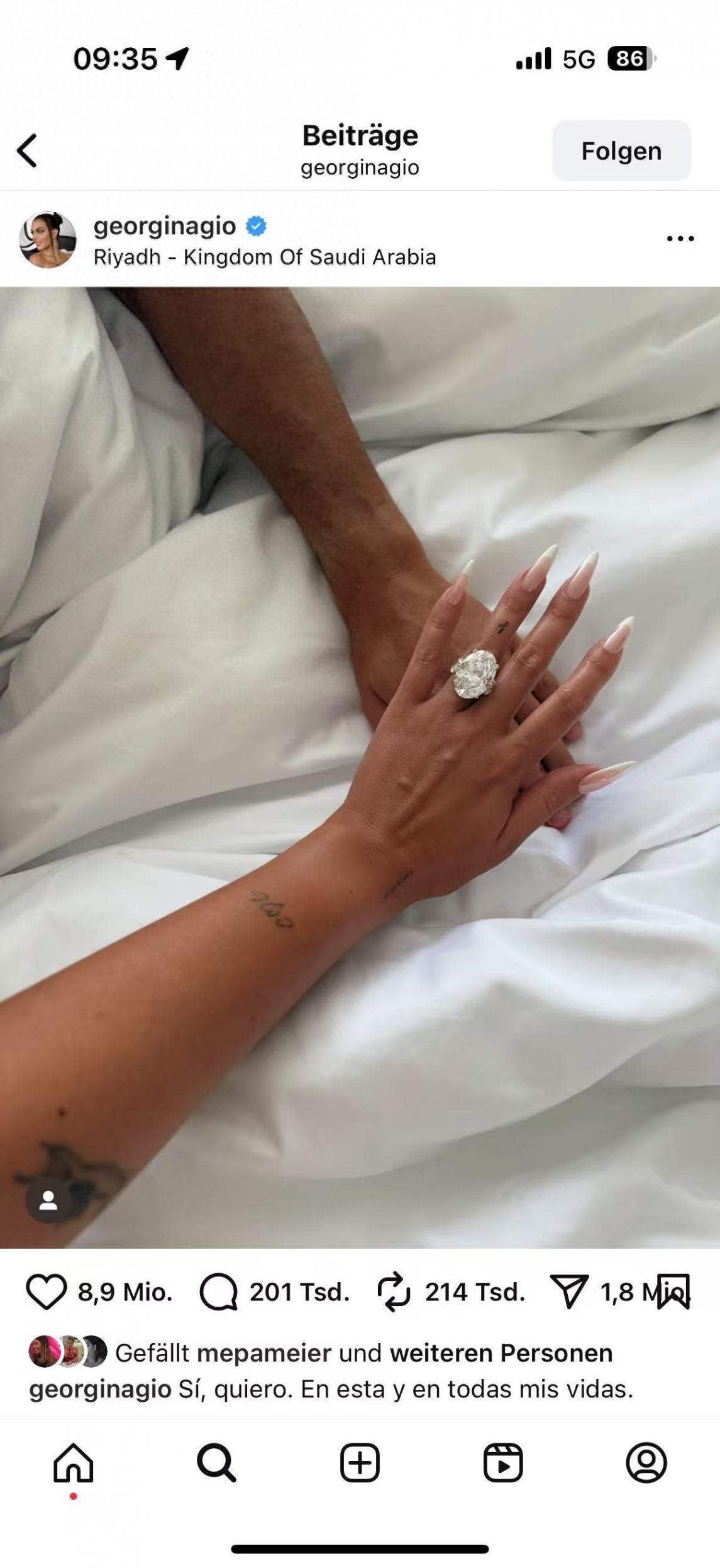 C羅訂婚送喬治娜超27萬英鎊禮物