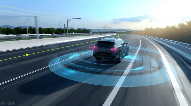 博世吳永橋質(zhì)疑引發(fā)行業(yè)共鳴,智駕免費(fèi)真的是災(zāi)難嗎?