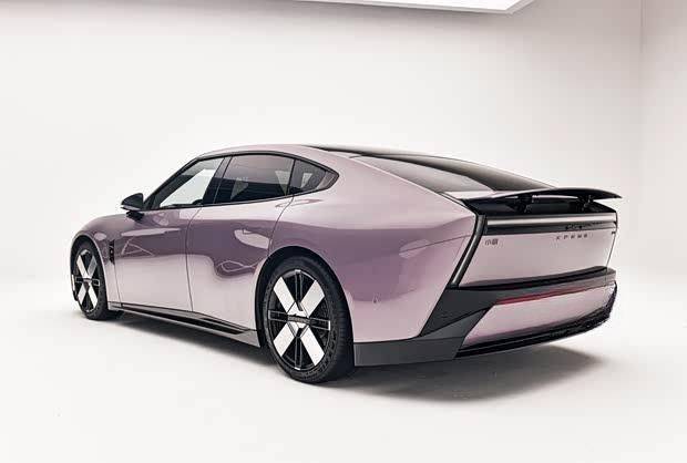 何小鵬深度訪談:全新小鵬P7如何打造 全能戰士?