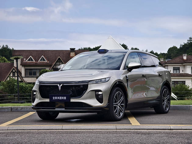 華為智駕 年輕人首選 試駕全新嵐圖知音