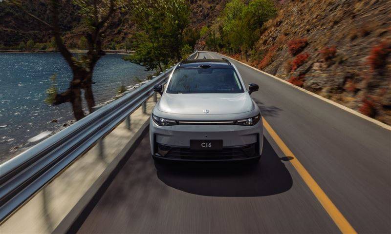 7月中大型SUV銷(xiāo)量榜單 僅一款銷(xiāo)量過(guò)萬(wàn) 零跑C16第二