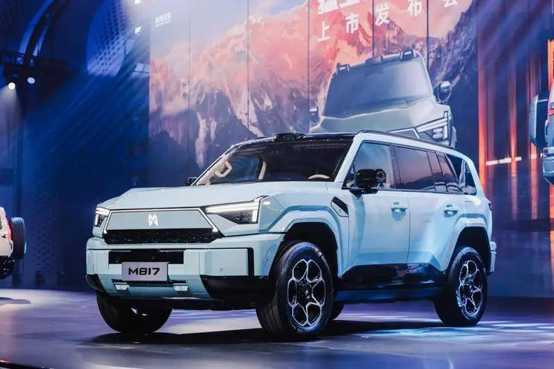 軍工底盤撞上華為大腦!東風猛士M817讓越野不再是老炮兒專利