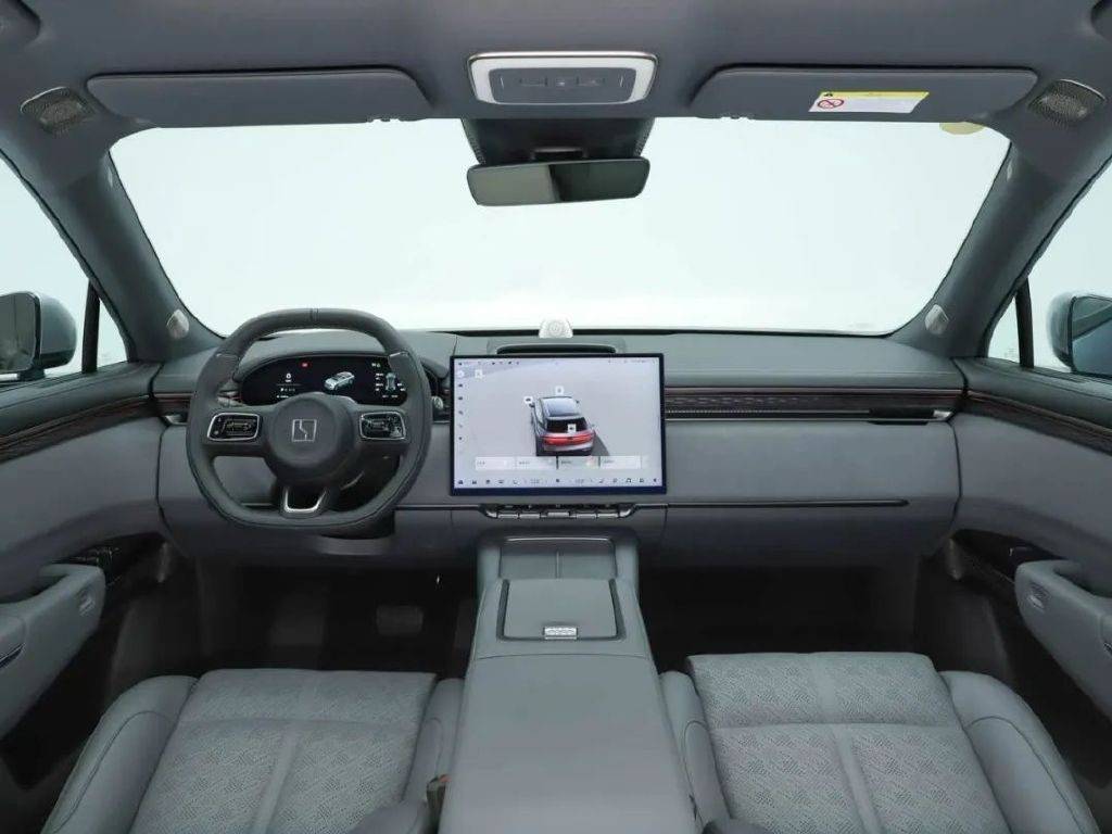 喜歡YU7但要等一年?這幾款車,一樣能滿足你