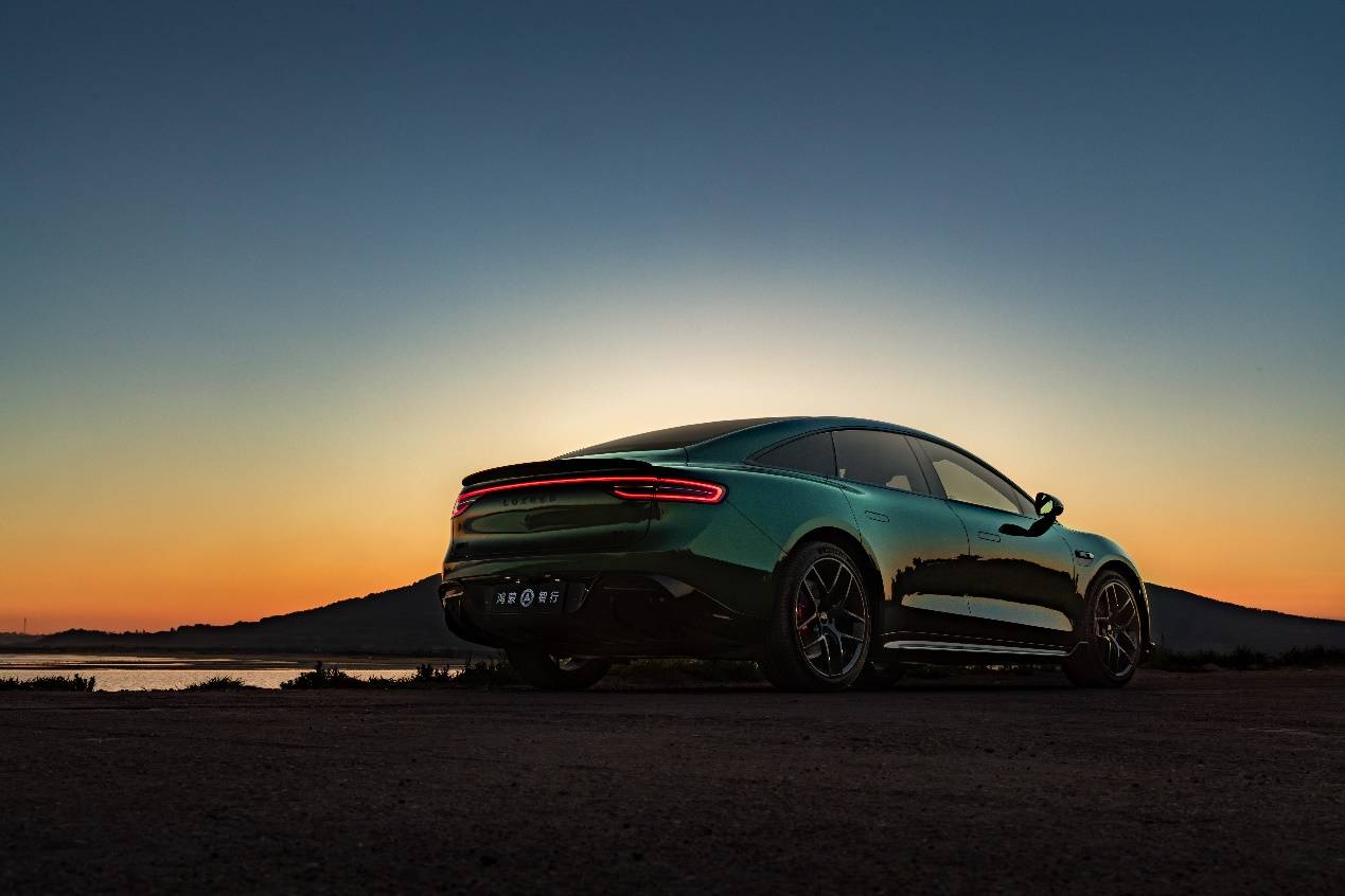 劉亦菲將與智界雙車亮相發(fā)布會,智界發(fā)布限時免費選配權(quán)益