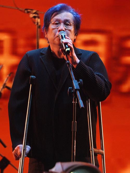 尊嚴(yán)的25公分,鄭智化爬出了誰的良心?