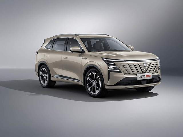 長安CS75 PLUS智慧冠軍版登場,動力配置雙升級,能否撼動經典SUV地位?