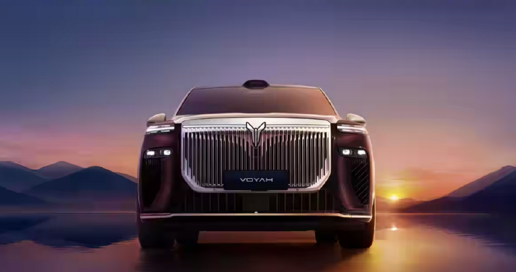 嵐圖泰山下月上市,華為智駕+三腔空懸,30多萬(wàn)的旗艦?