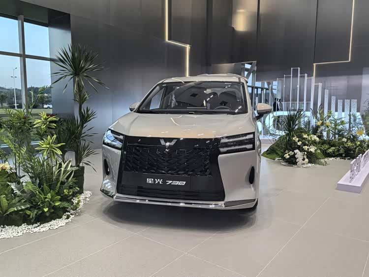 置換補貼價7.10萬起!五菱星光730正式上市,三種動力系統