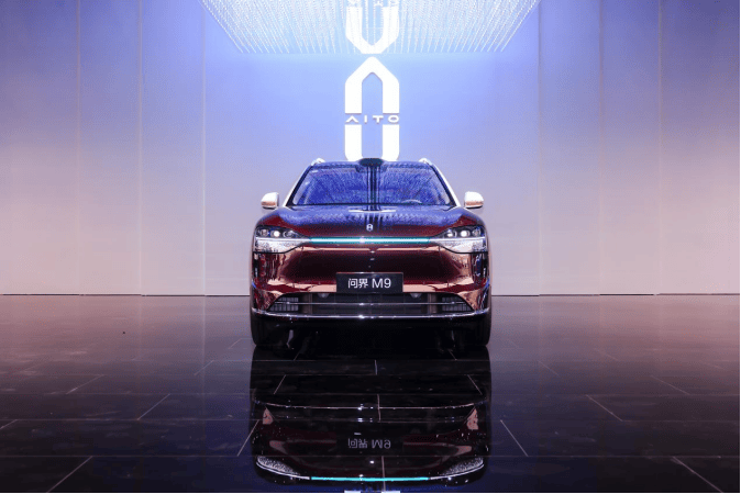 問界M9斬獲“商務座智選車”大獎:智慧出行從技術競爭步入體驗競爭